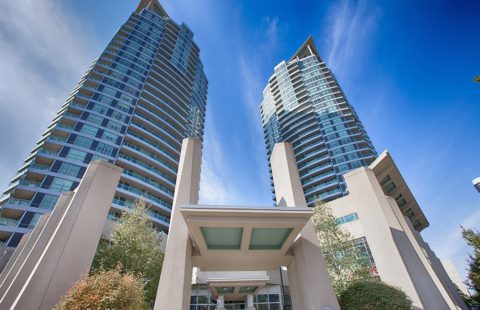 1 Elm Dr W #2002 Mississauga L5B-4M1